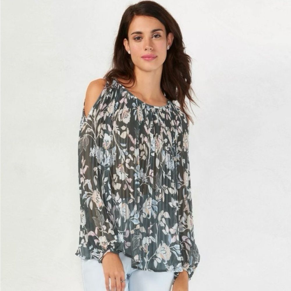 Lauren Conrad Split Shoulder Top Womens Size S Green Floral Pleated & Flowy